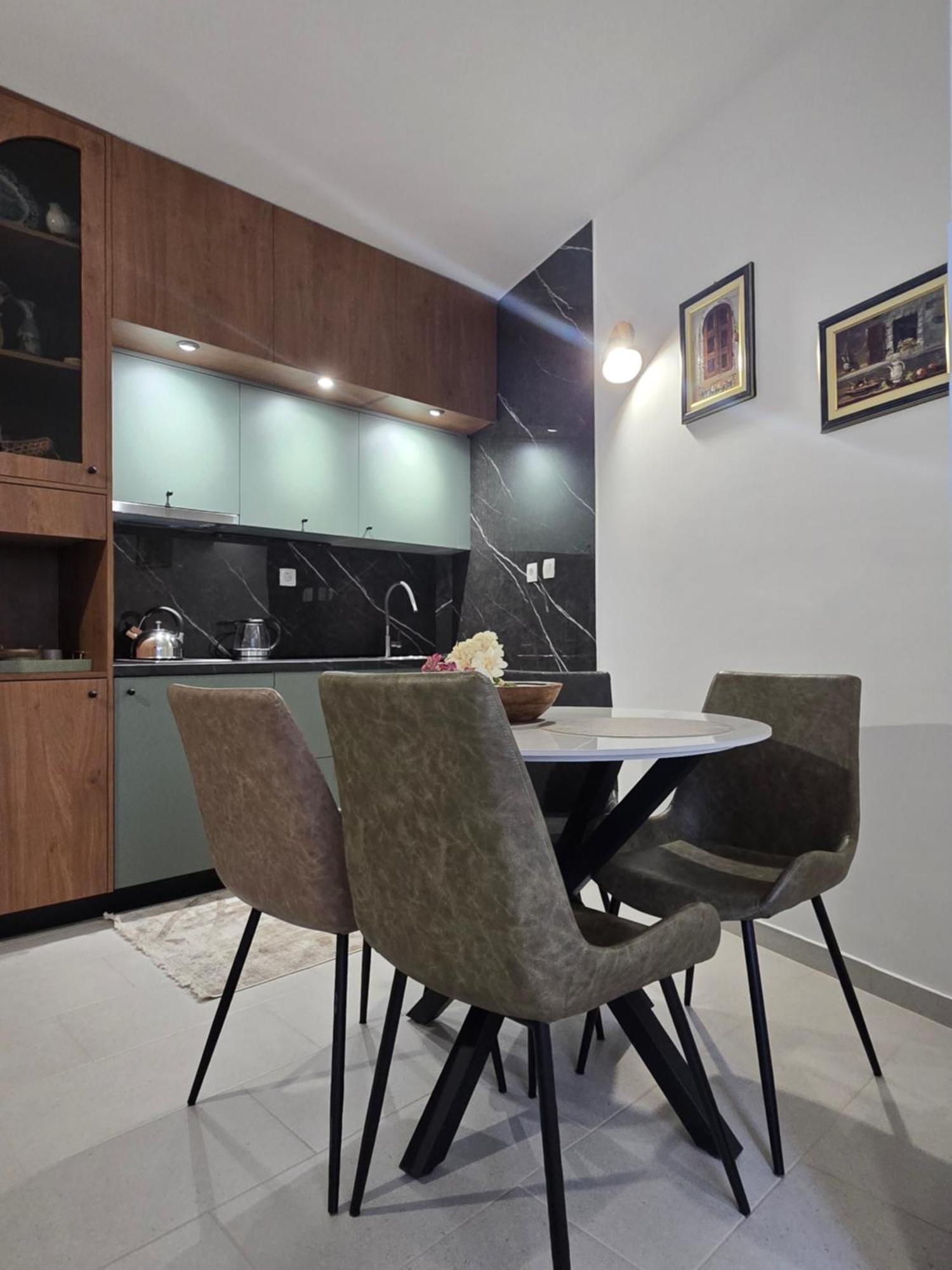 Guest House Medin Petrovac na moru Exterior foto