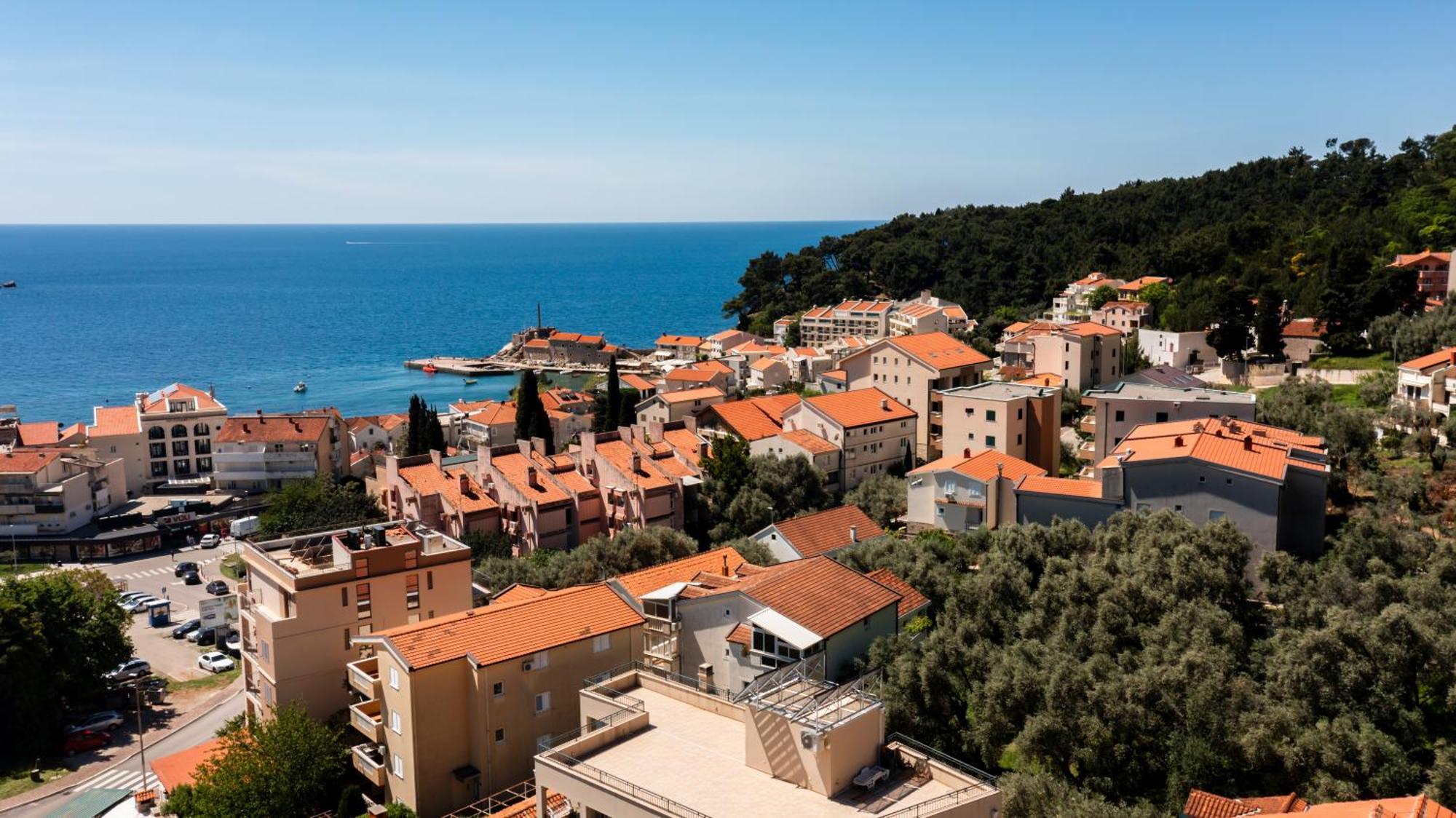Guest House Medin Petrovac na moru Exterior foto